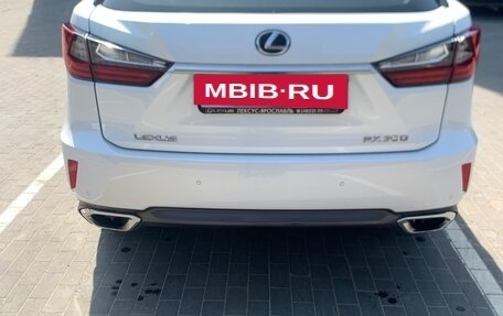Lexus RX IV рестайлинг, 2018 год, 4 650 000 рублей, 3 фотография