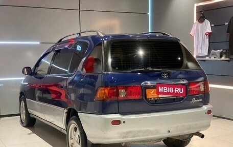 Toyota Ipsum II, 2000 год, 650 000 рублей, 3 фотография
