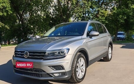 Volkswagen Tiguan II, 2017 год, 2 350 000 рублей, 6 фотография