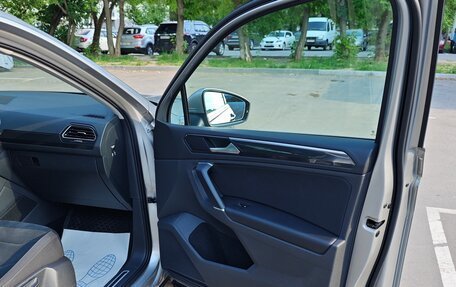 Volkswagen Tiguan II, 2017 год, 2 350 000 рублей, 13 фотография