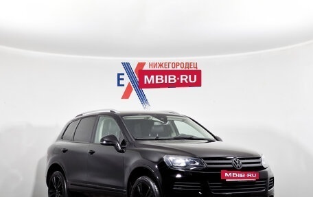 Volkswagen Touareg III, 2012 год, 1 899 000 рублей, 2 фотография