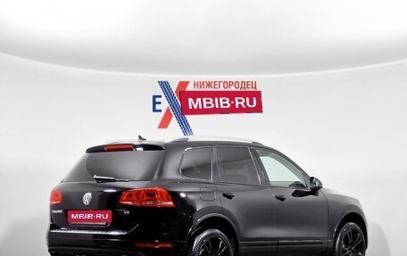Volkswagen Touareg III, 2012 год, 1 899 000 рублей, 4 фотография
