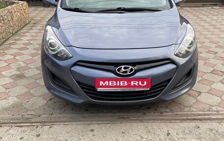 Hyundai i30 II рестайлинг, 2012 год, 1 100 000 рублей, 2 фотография