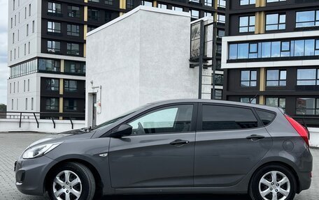 Hyundai Solaris II рестайлинг, 2011 год, 790 000 рублей, 4 фотография
