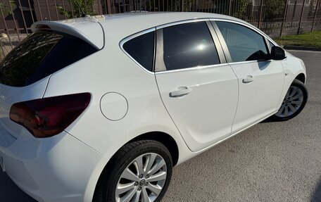 Opel Astra J, 2012 год, 1 150 000 рублей, 3 фотография