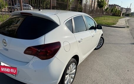 Opel Astra J, 2012 год, 1 150 000 рублей, 4 фотография