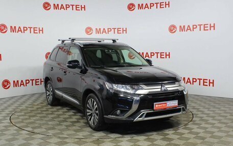 Mitsubishi Outlander III рестайлинг 3, 2018 год, 1 959 000 рублей, 3 фотография