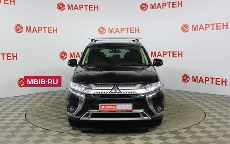 Mitsubishi Outlander III рестайлинг 3, 2018 год, 1 959 000 рублей, 2 фотография