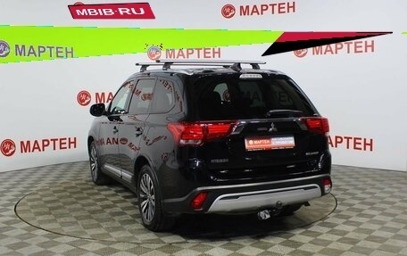 Mitsubishi Outlander III рестайлинг 3, 2018 год, 1 959 000 рублей, 7 фотография