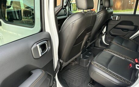 Jeep Wrangler, 2021 год, 5 950 000 рублей, 14 фотография