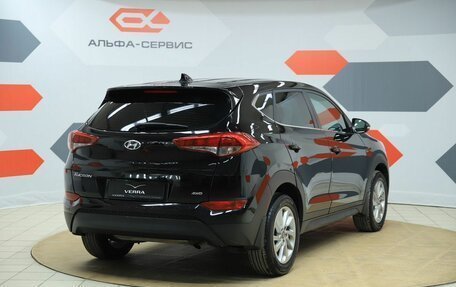 Hyundai Tucson III, 2017 год, 1 820 000 рублей, 5 фотография