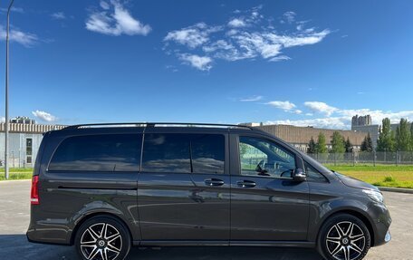 Mercedes-Benz V-Класс, 2022 год, 9 575 000 рублей, 4 фотография