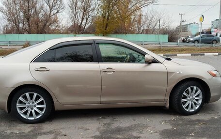 Toyota Camry, 2007 год, 800 000 рублей, 2 фотография