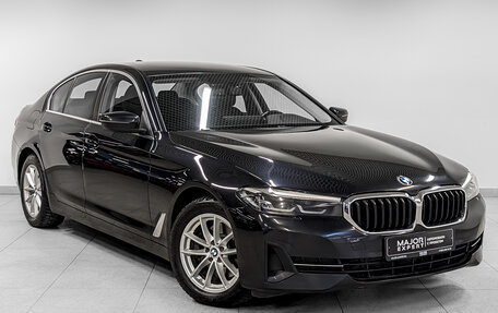 BMW 5 серия, 2021 год, 3 900 000 рублей, 3 фотография
