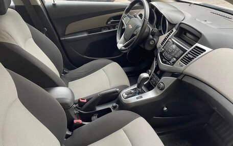 Chevrolet Cruze II, 2012 год, 850 000 рублей, 4 фотография