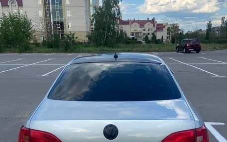 Volkswagen Jetta VI, 2012 год, 1 495 000 рублей, 6 фотография