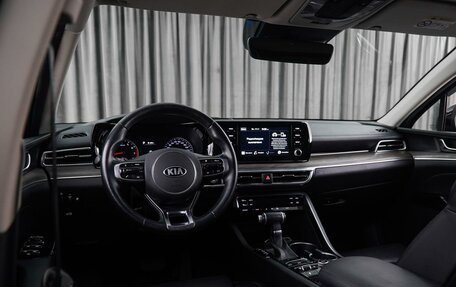 KIA K5, 2021 год, 2 700 000 рублей, 6 фотография