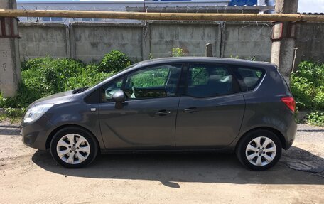 Opel Meriva, 2011 год, 600 000 рублей, 2 фотография