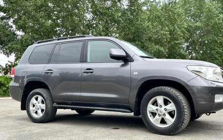 Toyota Land Cruiser 200, 2010 год, 4 099 000 рублей, 8 фотография
