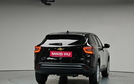 Chevrolet Trax, 2025 год, 2 100 000 рублей, 4 фотография