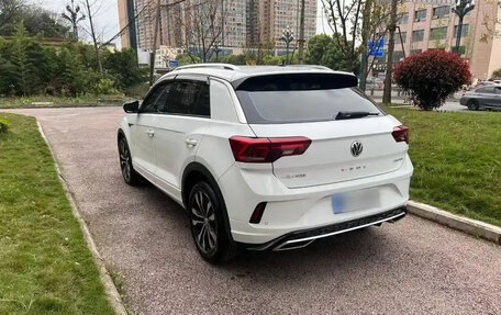 Volkswagen T-Roc I, 2022 год, 1 410 000 рублей, 4 фотография