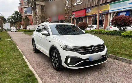 Volkswagen T-Roc I, 2022 год, 1 410 000 рублей, 3 фотография