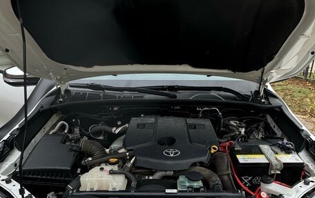 Toyota Hilux VIII, 2015 год, 6 500 000 рублей, 7 фотография