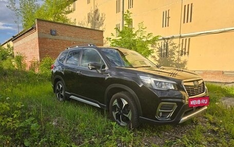 Subaru Forester, 2018 год, 2 049 000 рублей, 6 фотография