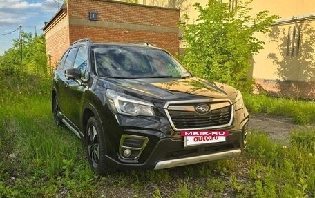 Subaru Forester, 2018 год, 2 049 000 рублей, 11 фотография