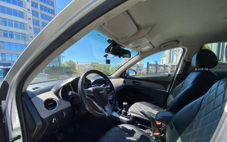 Chevrolet Cruze II, 2011 год, 570 000 рублей, 6 фотография