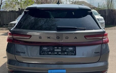 Skoda Kodiaq, 2025 год, 5 497 000 рублей, 4 фотография