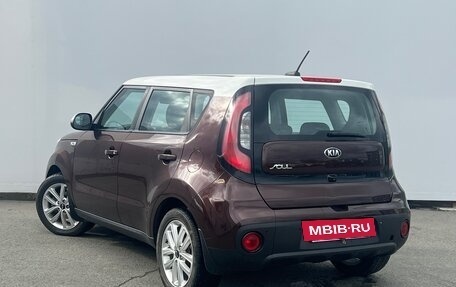 KIA Soul II рестайлинг, 2017 год, 1 250 000 рублей, 4 фотография