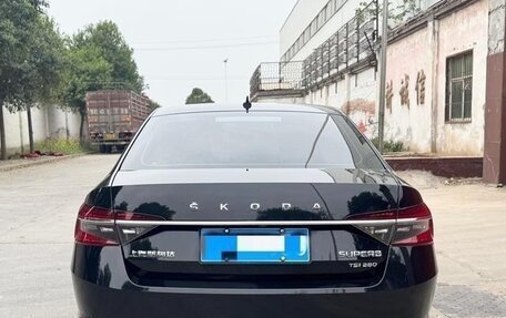 Skoda Superb III рестайлинг, 2021 год, 1 580 441 рублей, 6 фотография