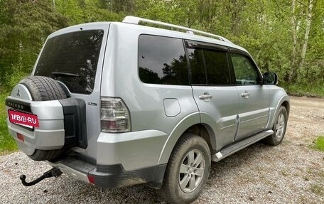 Mitsubishi Pajero IV, 2007 год, 1 570 000 рублей, 4 фотография