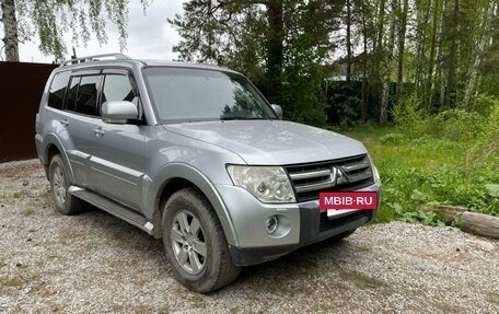 Mitsubishi Pajero IV, 2007 год, 1 570 000 рублей, 3 фотография