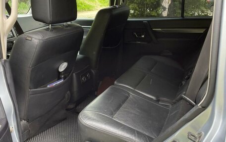 Mitsubishi Pajero IV, 2007 год, 1 570 000 рублей, 12 фотография