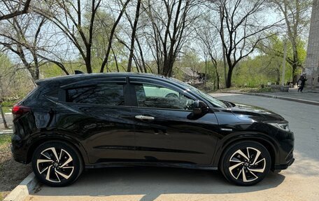 Honda Vezel, 2018 год, 1 750 000 рублей, 7 фотография