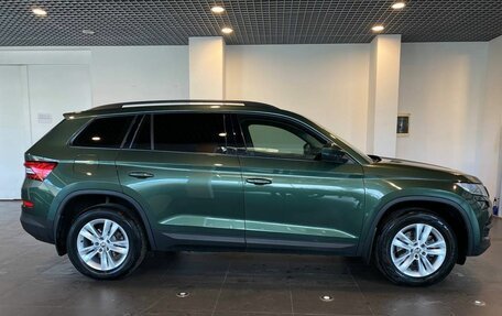 Skoda Kodiaq I, 2021 год, 2 990 000 рублей, 2 фотография