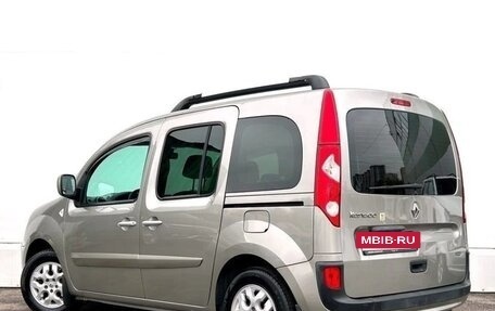 Renault Kangoo II рестайлинг, 2011 год, 1 280 000 рублей, 3 фотография