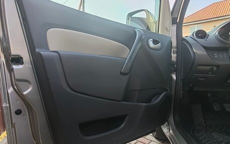 Renault Kangoo II рестайлинг, 2011 год, 1 280 000 рублей, 6 фотография