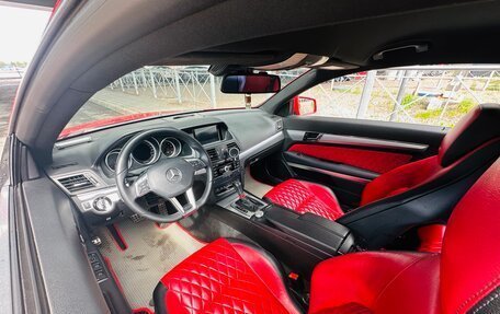 Mercedes-Benz E-Класс, 2011 год, 1 875 000 рублей, 9 фотография