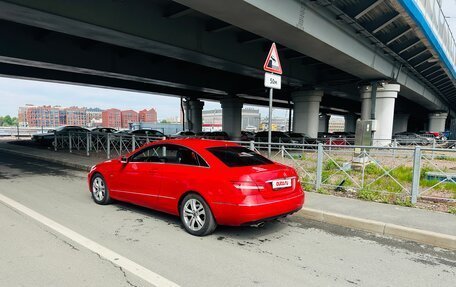 Mercedes-Benz E-Класс, 2011 год, 1 875 000 рублей, 7 фотография