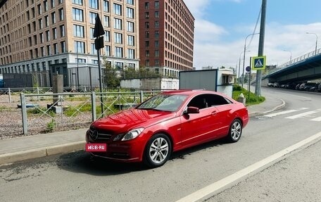 Mercedes-Benz E-Класс, 2011 год, 1 875 000 рублей, 2 фотография