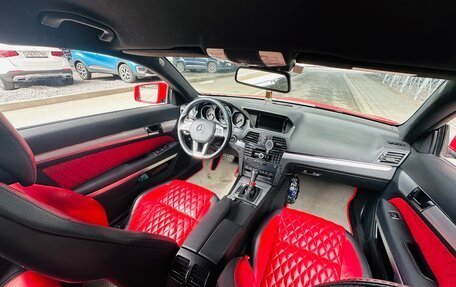 Mercedes-Benz E-Класс, 2011 год, 1 875 000 рублей, 10 фотография