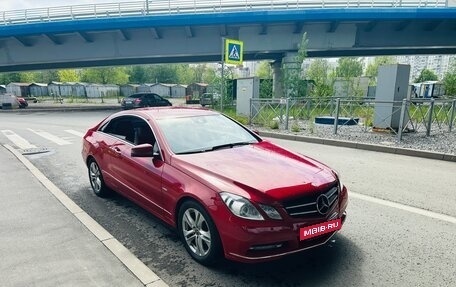 Mercedes-Benz E-Класс, 2011 год, 1 875 000 рублей, 4 фотография