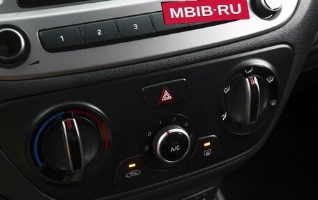 Hyundai Accent IV, 2023 год, 1 750 000 рублей, 18 фотография