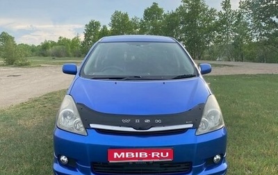 Toyota Wish II, 2004 год, 810 000 рублей, 1 фотография