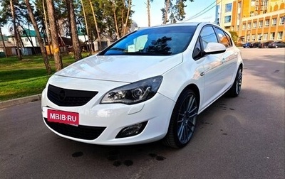 Opel Astra J, 2011 год, 850 000 рублей, 1 фотография