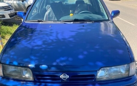 Nissan Primera II рестайлинг, 1995 год, 200 000 рублей, 2 фотография