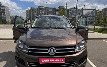 Volkswagen Touareg III, 2014 год, 3 099 000 рублей, 1 фотография